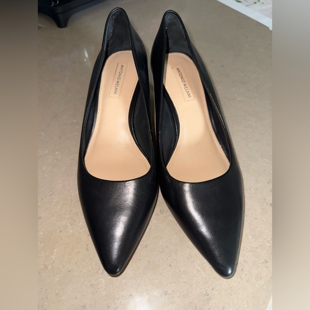ANTONIO MELANI Black Leather Heels Classic Pumps